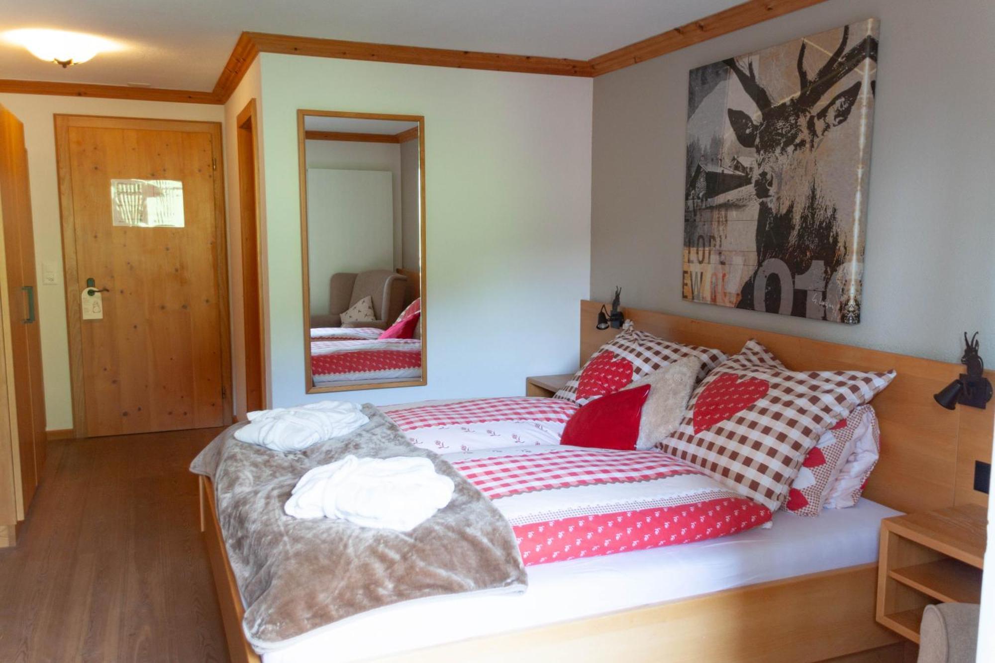 Hotel Madrisajoch Sankt Antönien المظهر الخارجي الصورة